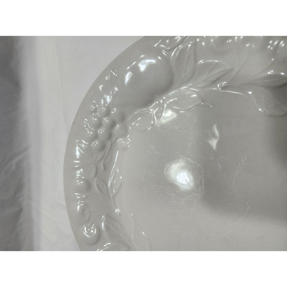 Vintage‎ Gibson  Fruit Dinner Plates Set Of 2  White - Picture 2 of 11